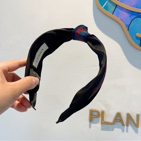 Gucci Black Headband with Red Accents - Picture 5 of 5